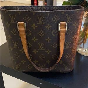 Mini Louis Vuitton bag